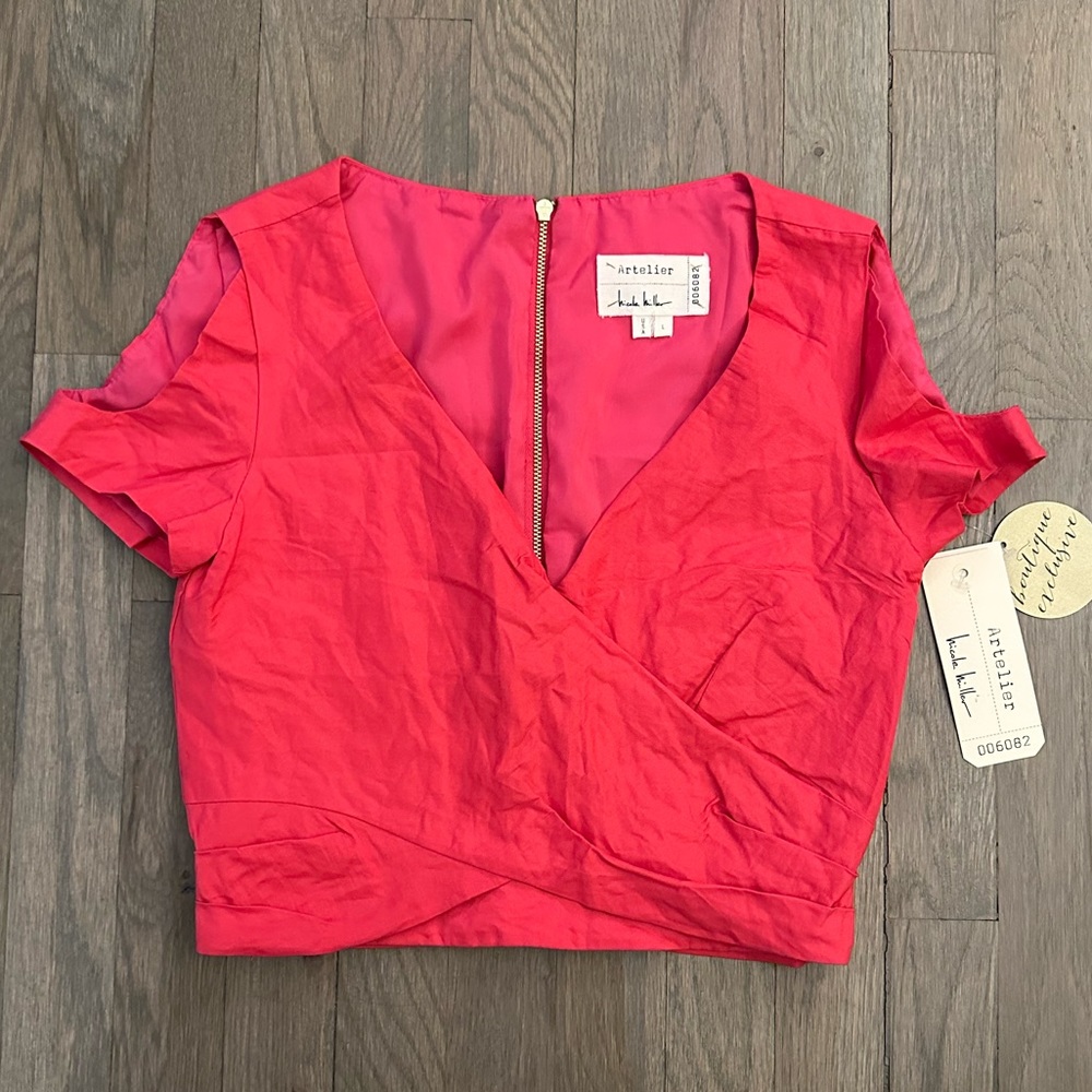 NWT Nicole Miller Pink Crop Top - Size L